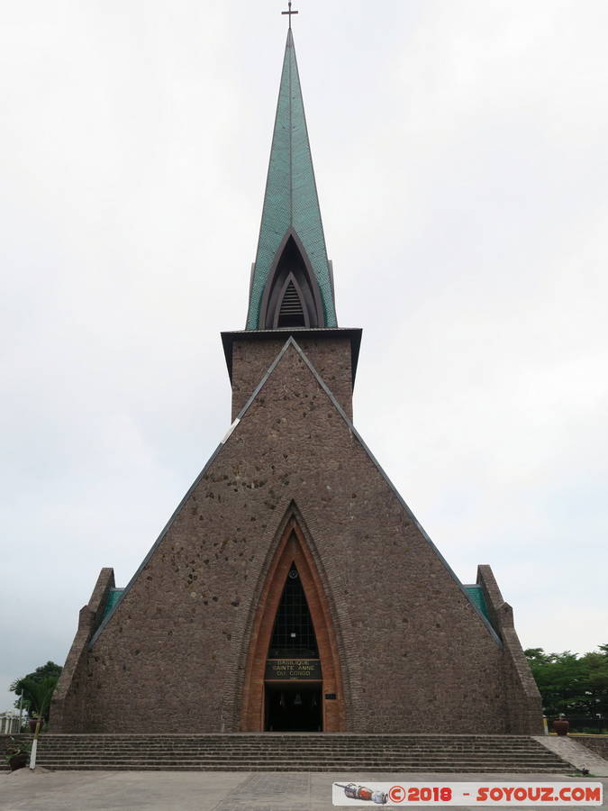 Brazzaville - Basilique St. Anne
Mots-clés: Brazzaville COG geo:lat=-4.26803725 geo:lon=15.28498459 geotagged R&eacute;publique du Congo Congo Basilique St. Anne Eglise
