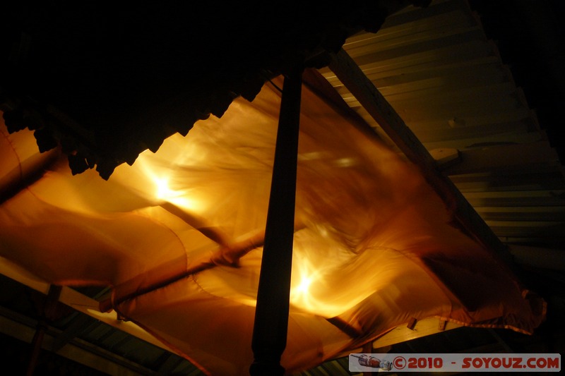 Zanzibar - Stone Town - 236 Hurumzi Tower Top Restaurant
Mots-clés: Restaurants