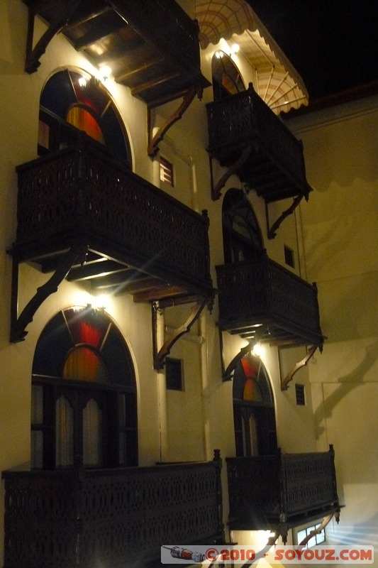 Zanzibar - Stone Town - Dhow Palace
Mots-clés: Nuit