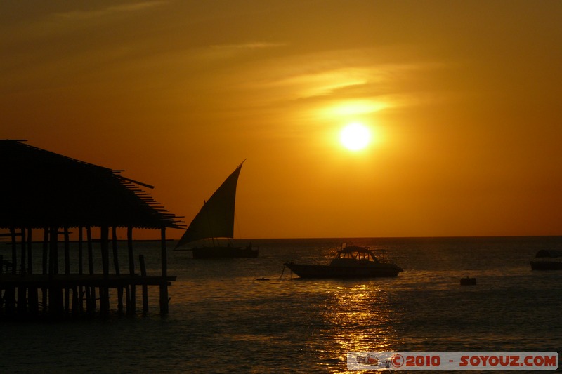 Zanzibar - Stone Town - Sunset
Mots-clés: bateau sunset