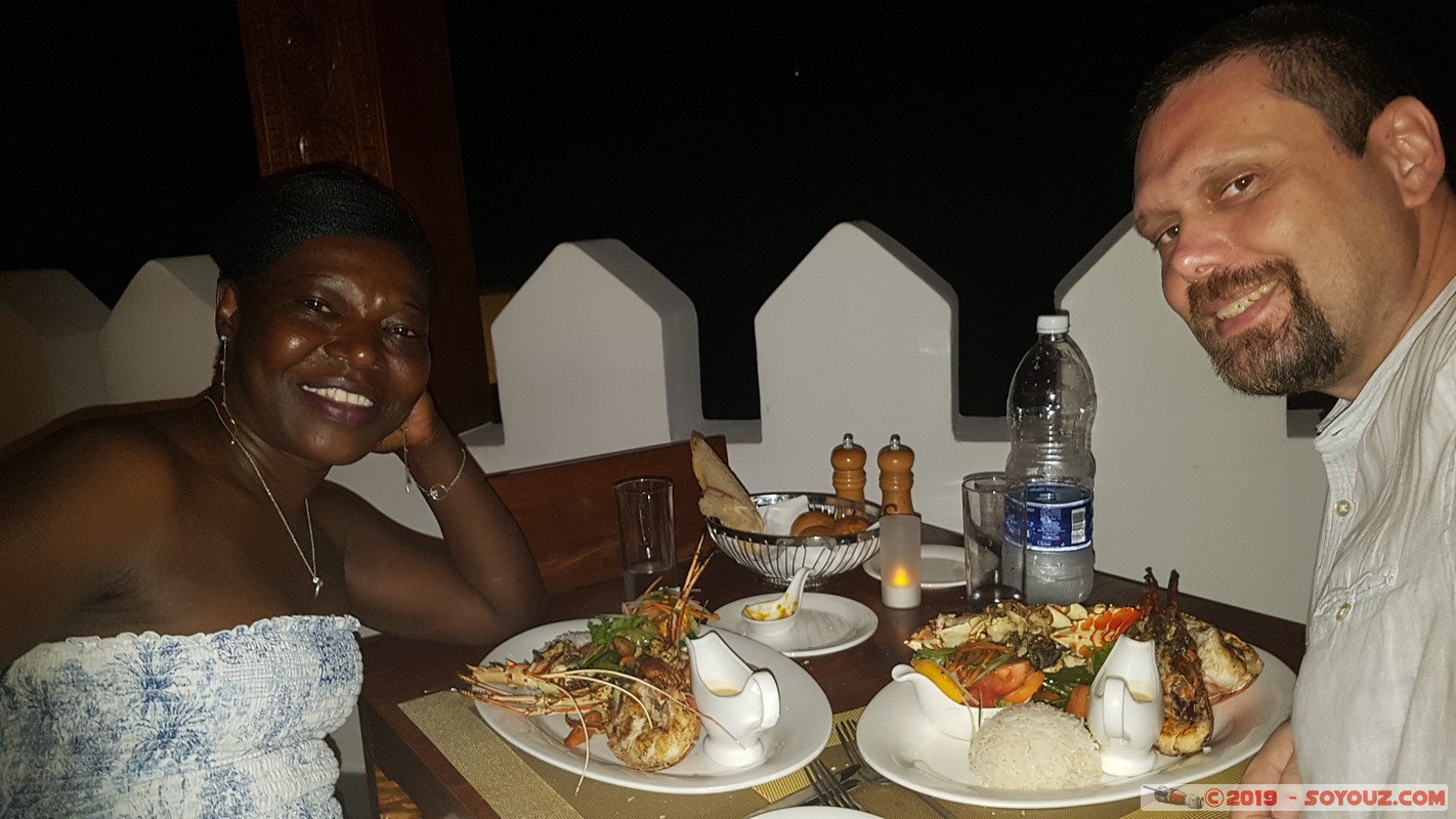 Zanzibar by night - Stone Town - Taarab Restaurant
Mots-clés: Tanzanie TZA Vuga Zanzibar Urban/West Zanzibar Stone Town Taarab Restaurant Nourriture
