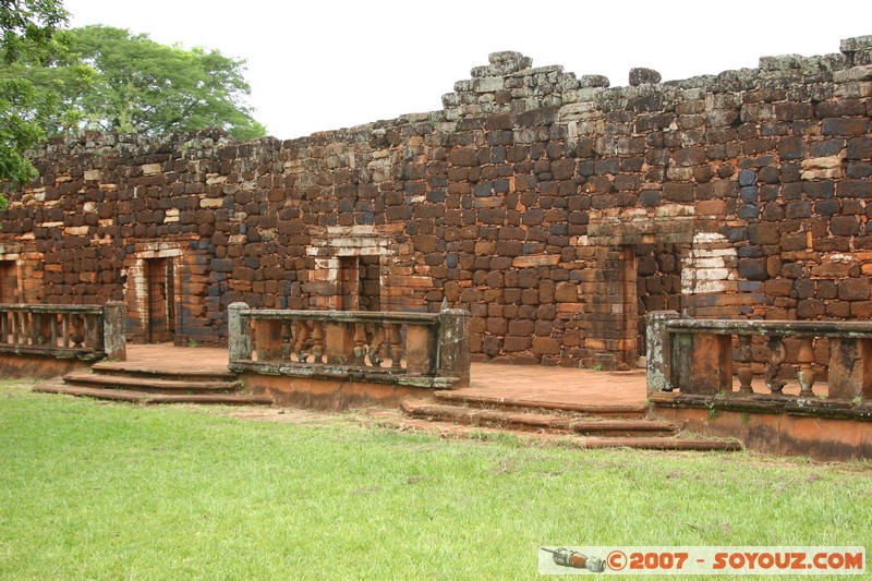 San Ignacio - Ruines Mission San Ignacio - Patio del Colegio
