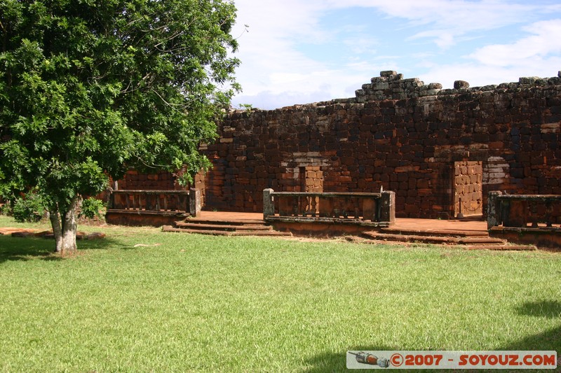 San Ignacio - Ruines Mission San Ignacio - Patio del Colegio
