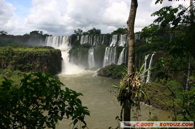 Cataratas del Iguazu - Salto San Martin, Salto Mbigua, Salto Bernabé Mendez
Mots-clés: cascade