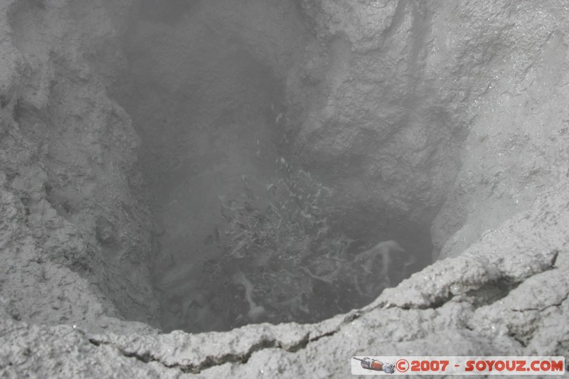 Sol de Manana
Sol de Mañana - geysers
