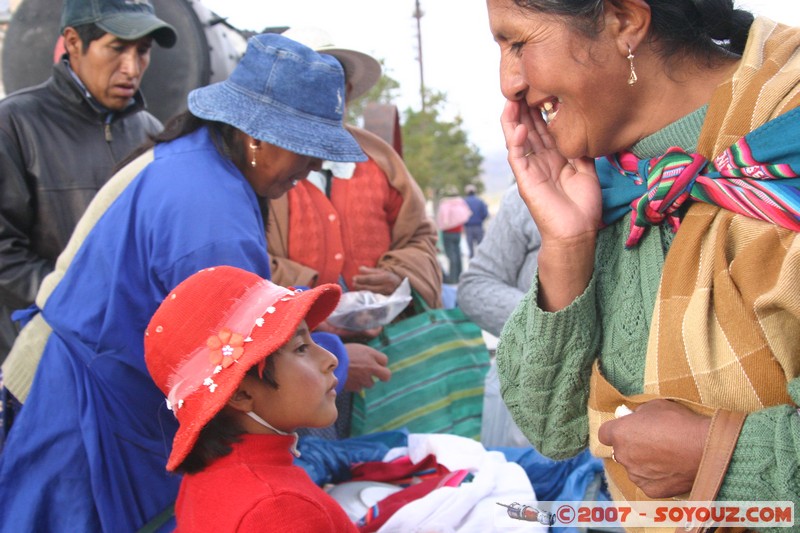 Uyuni - marché à proximité de la gare
Mots-clés: personnes March