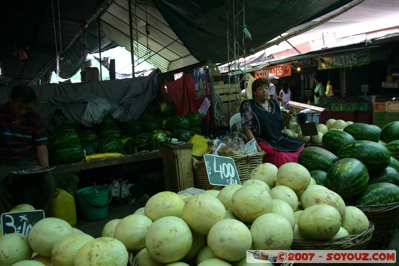 Mercado Vega Central
Mots-clés: March
