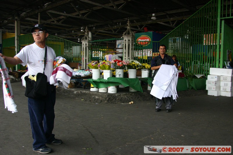 Mercado Vega Central
Mots-clés: March