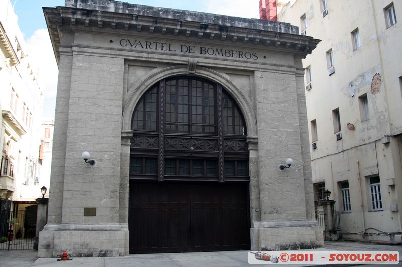 La Habana Vieja - Cuartel de Bomberos
Mots-clés: Centro Habana Ciudad de La Habana CUB Cuba geo:lat=23.13921432 geo:lon=-82.35818721 geotagged La Habana Vieja Pompiers