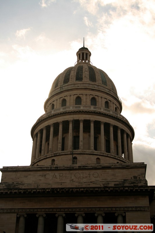 La Habana Vieja - Capitolio Nacional
Mots-clés: Centro Habana Ciudad de La Habana CUB Cuba geo:lat=23.13554916 geo:lon=-82.35869946 geotagged La Habana Vieja Capitolio Nacional