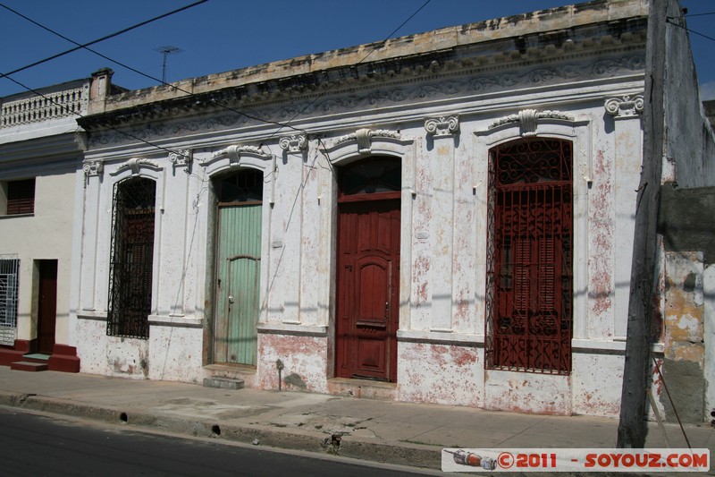 Cienfuegos - Reparto Pueblo Nuevo
Mots-clés: CUB Cuba Ensenada Oeste de Punta Gorda geo:lat=22.14028611 geo:lon=-80.44836160 geotagged