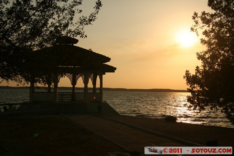 Cienfuegos - Parque Punta Gorda
Mots-clés: Cienfuegos CUB Cuba geo:lat=22.11734503 geo:lon=-80.45380354 geotagged Punta Gorda sunset Parc