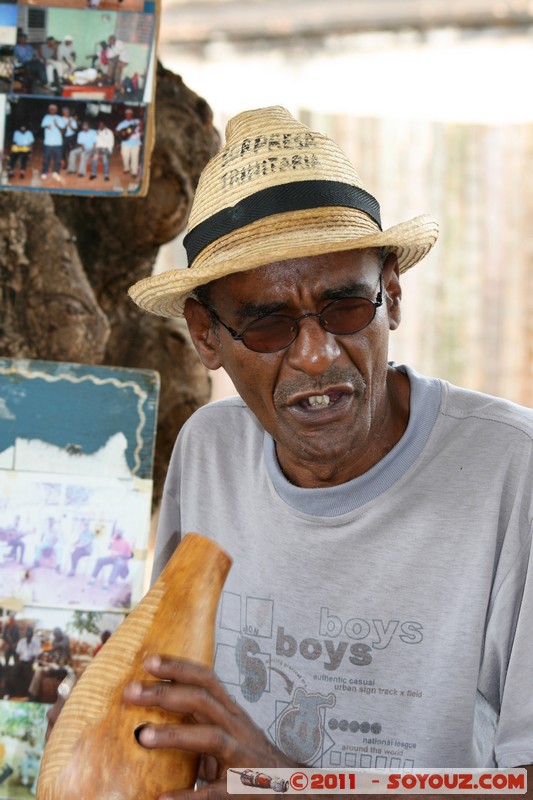 Trinidad - Banda Sorpresa Trinitaria
Mots-clés: CUB Cuba geo:lat=21.80525253 geo:lon=-79.98518820 geotagged Trinidad Sancti SpÃ­ritus musique personnes Sorpresa Trinitaria