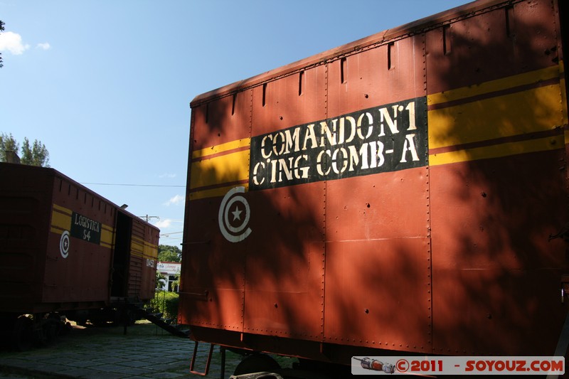 Santa Clara - Monumento a la Toma del Tren Blindado
Mots-clés: CUB Cuba geo:lat=22.40963313 geo:lon=-79.95990862 geotagged Santa Clara Villa Clara Monumento a la Toma del Tren Blindado che Guevara Trains sculpture