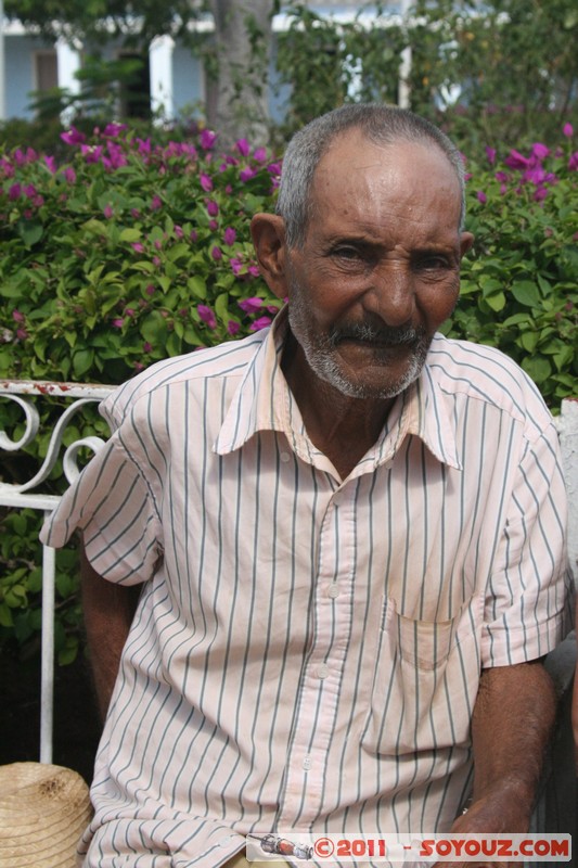 Remedios - Plaza Marti - Viejo Cubano
Mots-clés: CUB Cuba geo:lat=22.49510214 geo:lon=-79.54501748 geotagged Remedios Villa Clara personnes