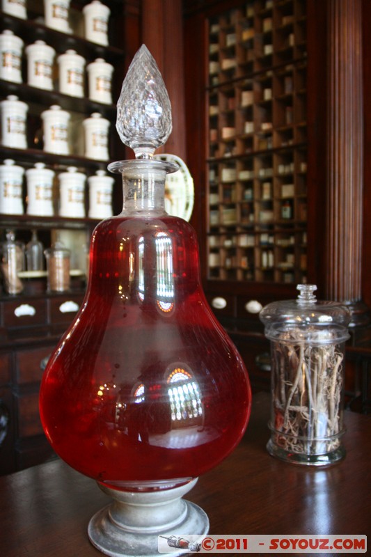 Matanzas - Museo Farmaceutico
Mots-clés: CUB Cuba geo:lat=23.04661761 geo:lon=-81.57851426 geotagged Matanzas Pueblo Nuevo Museo FarmacÃ©utico