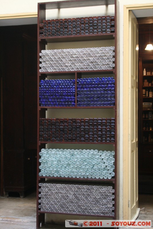 Matanzas - Museo Farmaceutico
Mots-clés: CUB Cuba geo:lat=23.04661761 geo:lon=-81.57851426 geotagged Matanzas Pueblo Nuevo Museo FarmacÃ©utico