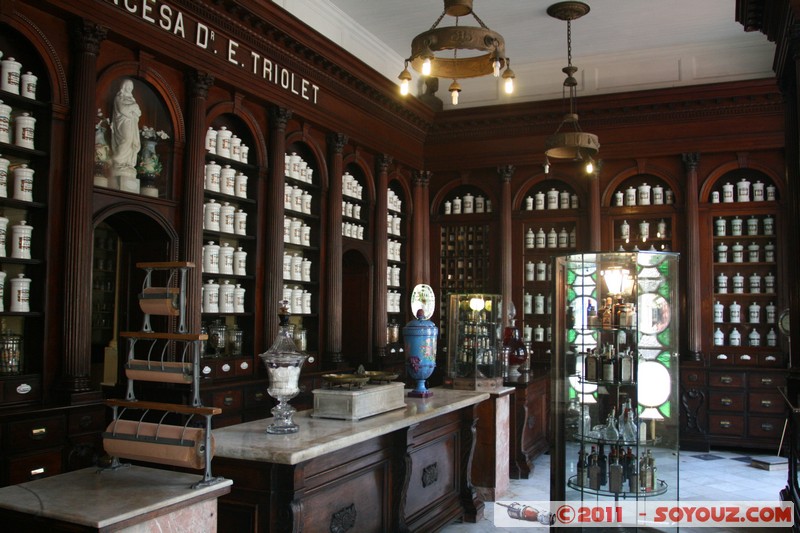 Matanzas - Museo Farmaceutico
Mots-clés: CUB Cuba geo:lat=23.04661761 geo:lon=-81.57851426 geotagged Matanzas Pueblo Nuevo Museo FarmacÃ©utico