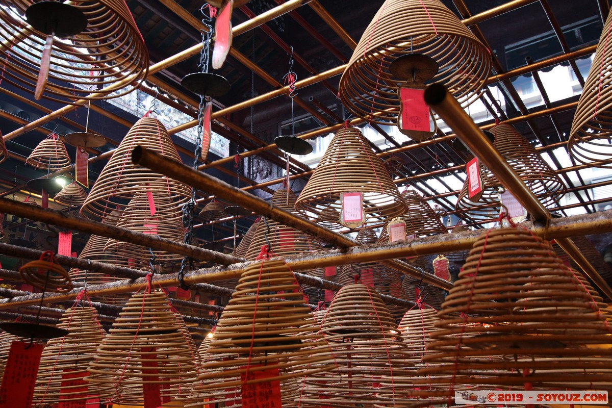 Hong Kong - Man Mo Temple
Mots-clés: Central and Western geo:lat=22.28394225 geo:lon=114.15018508 geotagged HKG Hong Kong Tai Ping Shan Sheung Wan Man Mo Temple Boudhiste