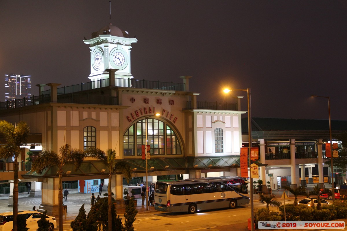 Hong Kong by night - Star Ferry Pier
Mots-clés: Central Central and Western geo:lat=22.28606417 geo:lon=114.16086898 geotagged HKG Hong Kong Nuit Port Star Ferry Pier