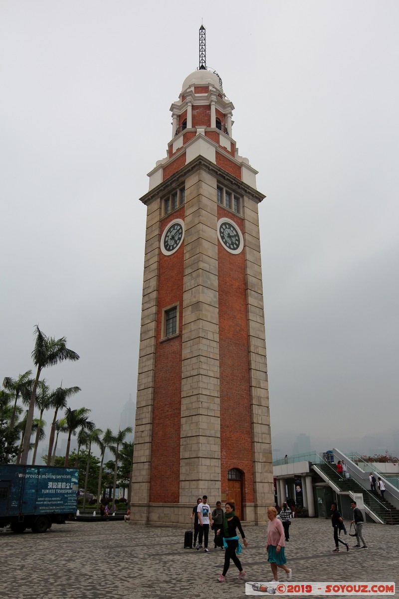 Hong Kong - Kowloon - Former Kowloon-Canton Railway Clock Tower
Mots-clés: geo:lat=22.29418600 geo:lon=114.16940033 geotagged HKG Hong Kong Tsim Sha Tsui Yau Tsim Mong Kowloon Public Pier Former Kowloon-Canton Railway Clock Tower