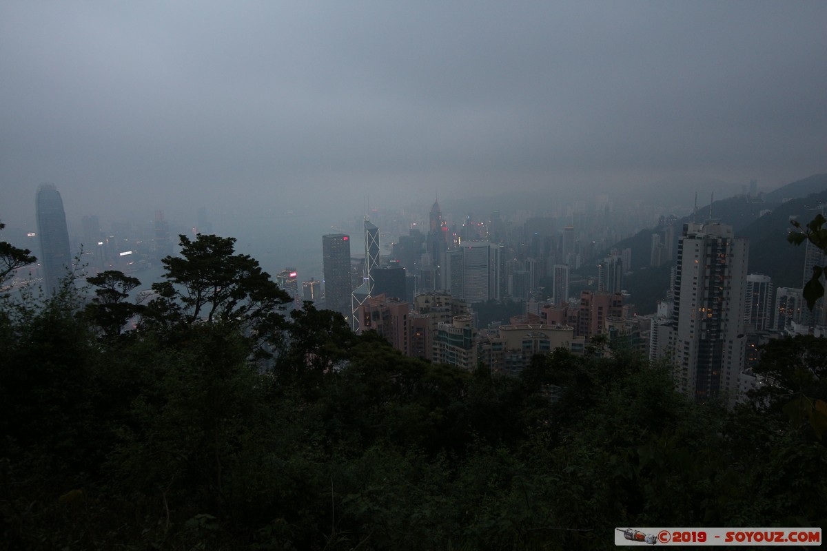 Hong Kong - View from Victoria Peak
Mots-clés: Central and Western geo:lat=22.27528375 geo:lon=114.14936722 geotagged HKG Hong Kong Sheung Wan skyscraper