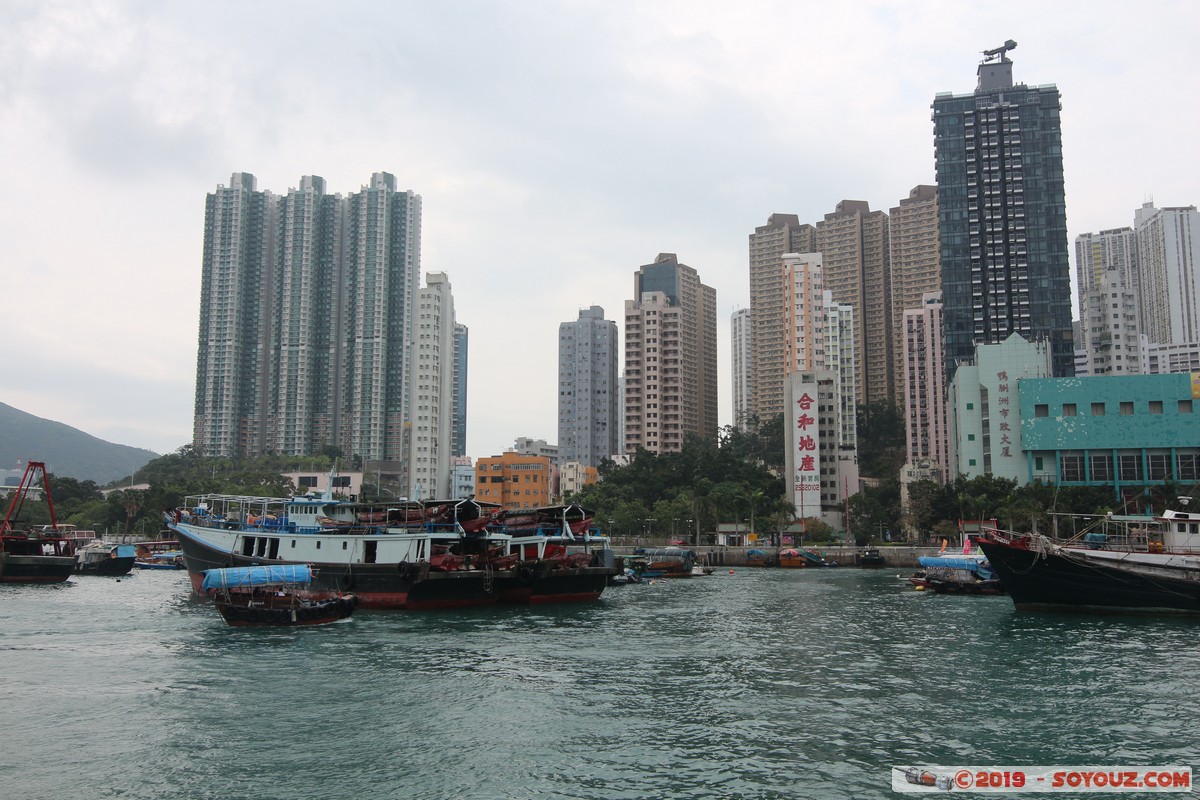 Hong Kong - Aberdeen West Typhoon Shelter
Mots-clés: Aberdeen geo:lat=22.24664192 geo:lon=114.15506936 geotagged HKG Hong Kong Southern West Typhoon Shelter skyscraper