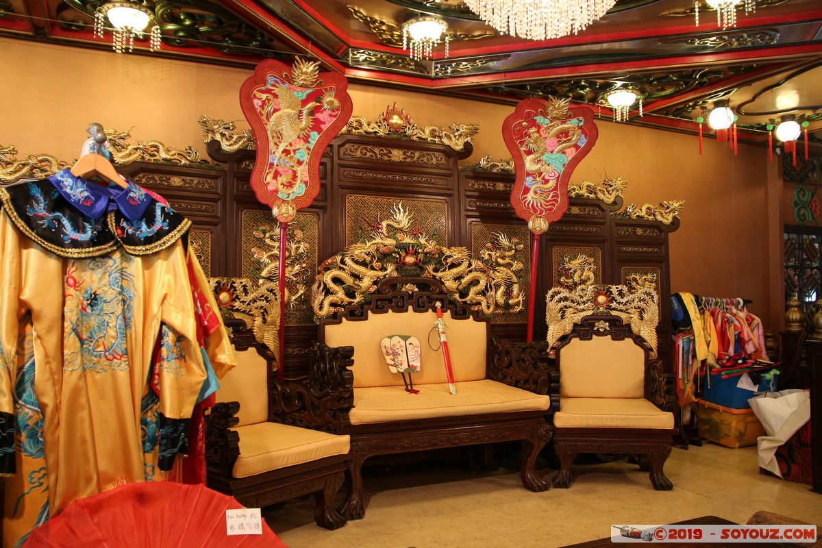 Hong Kong - Wong Chuk Hang - Jumbo Floating Restaurant
Mots-clés: geo:lat=22.24345024 geo:lon=114.16190898 geotagged HKG Hong Kong Shek Pai Wan Resettlement Estate Southern Aberdeen Jumbo Floating Restaurant bateau Wong Chuk Hang