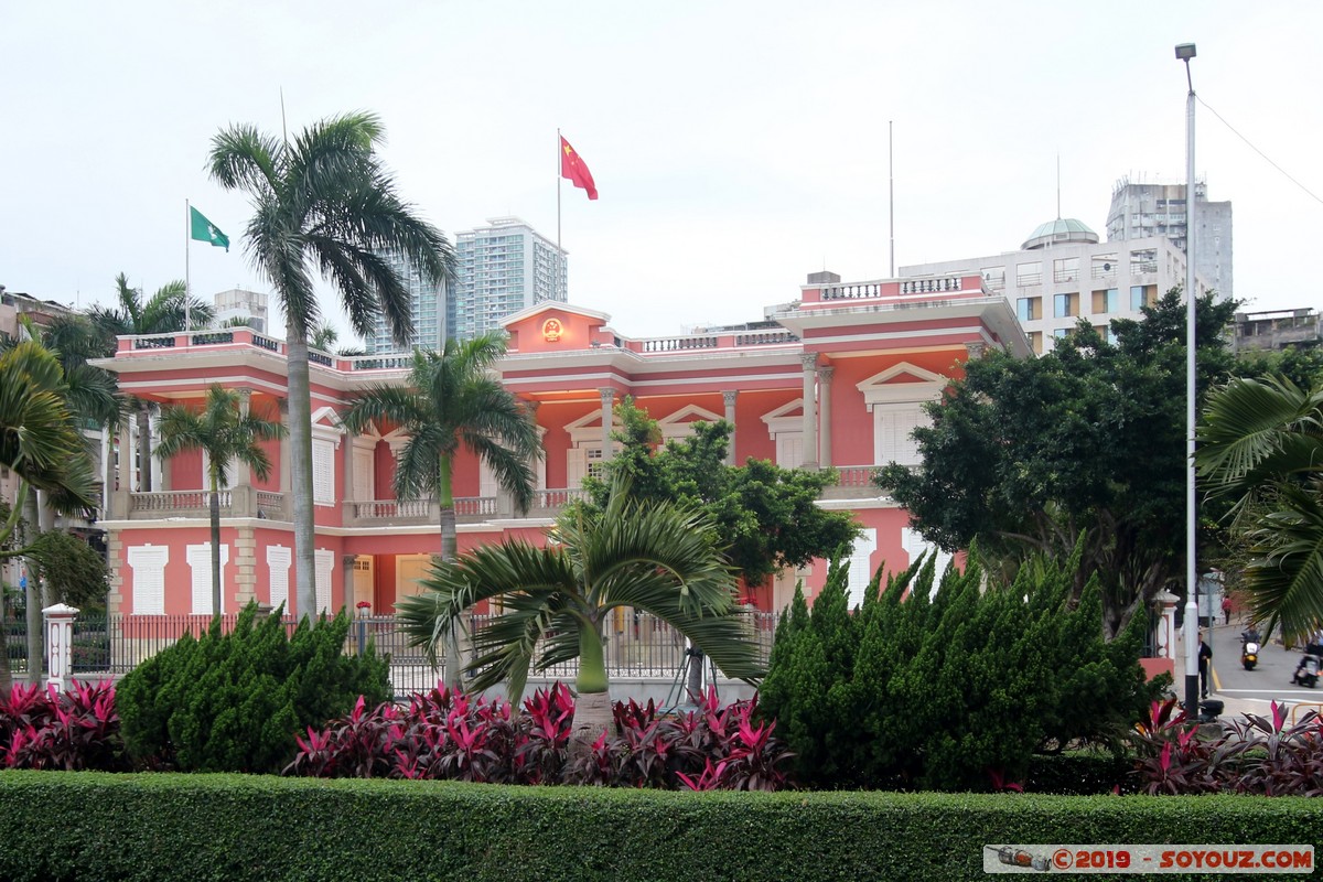 Macao - Pal&aacute;cio do Governador
Mots-clés: geo:lat=22.18959541 geo:lon=113.53859084 geotagged MAC Macao Av. Panoramica do Lago Nam Van Pal&aacute;cio do Governador