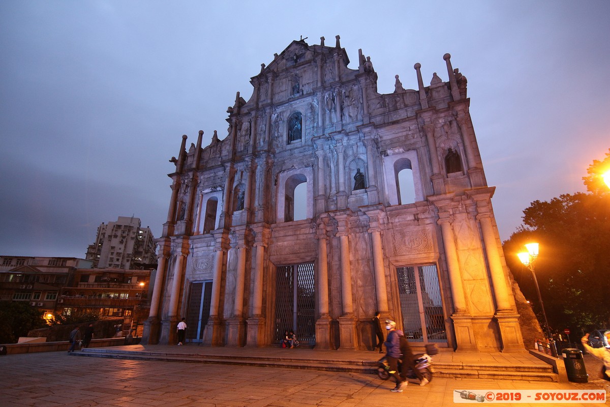 Macao by night - Igreja de S&atilde;o Paulo
Mots-clés: geo:lat=22.19729687 geo:lon=113.54096085 geotagged MAC Macao Santo Ant&oacute;nio Nuit patrimoine unesco Igreja de S&atilde;o Paulo Egli$e Ruines