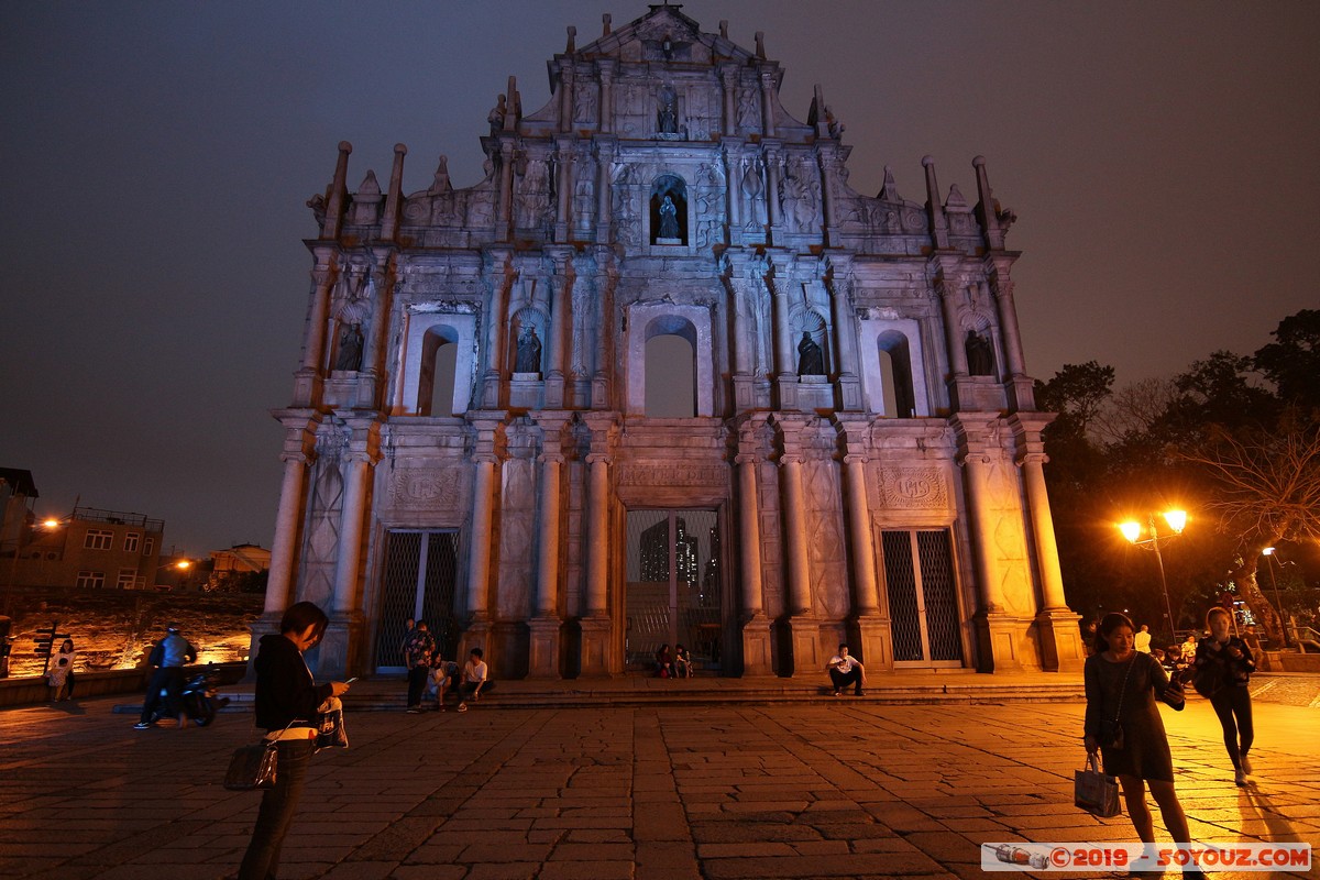 Macao by night - Igreja de S&atilde;o Paulo
Mots-clés: geo:lat=22.19730432 geo:lon=113.54085088 geotagged MAC Macao Santo Ant&oacute;nio Nuit patrimoine unesco Igreja de S&atilde;o Paulo Egli$e Ruines