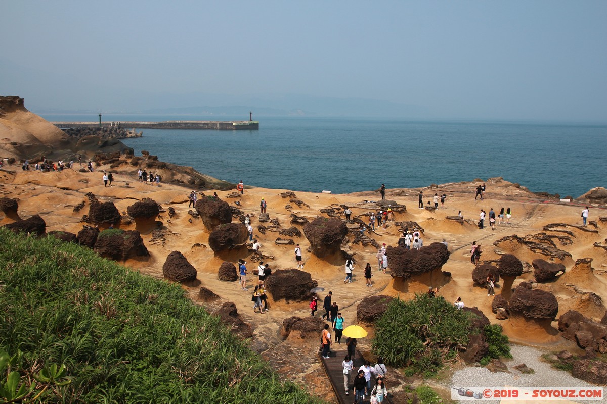Wanli - Yehliu Geopark - Mushroom Rocks
Mots-clés: geo:lat=25.20744804 geo:lon=121.69202025 geotagged Taipeh Taiwan TWN Yeliu New Taipei Wanli District Yehliu Geopark Ginger and Mushroom Rocks