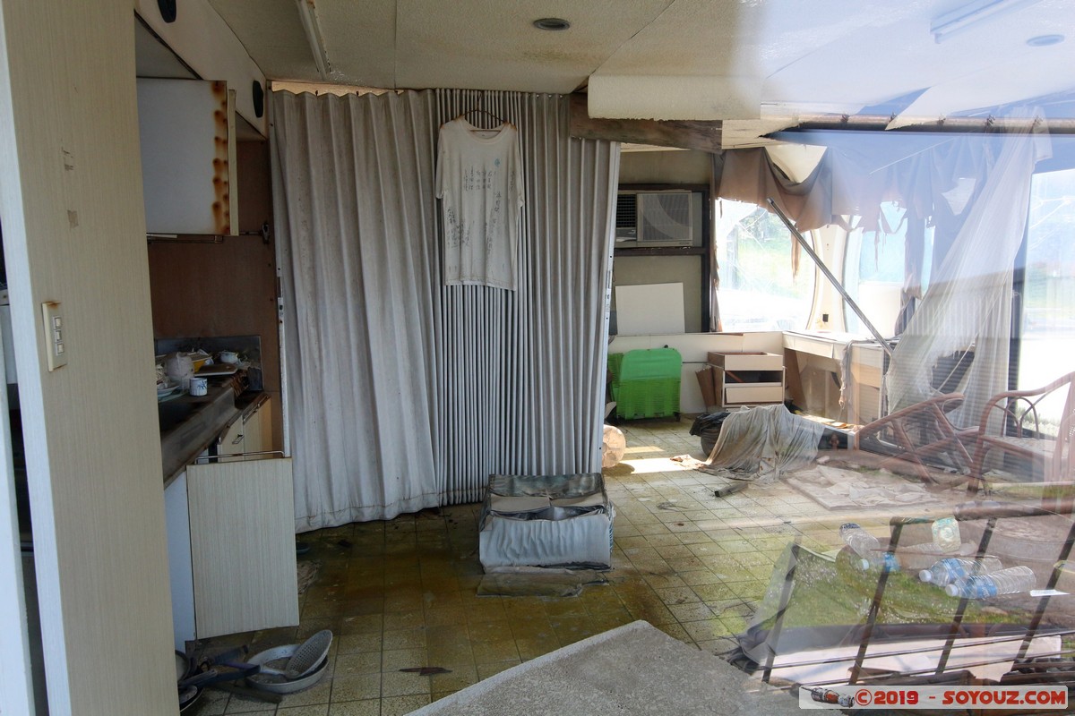 Wanli - UFO Village
Mots-clés: geo:lat=25.18628849 geo:lon=121.68623790 geotagged Meilun Taipeh Taiwan TWN New Taipei UFO Village Futuro House Venturo House