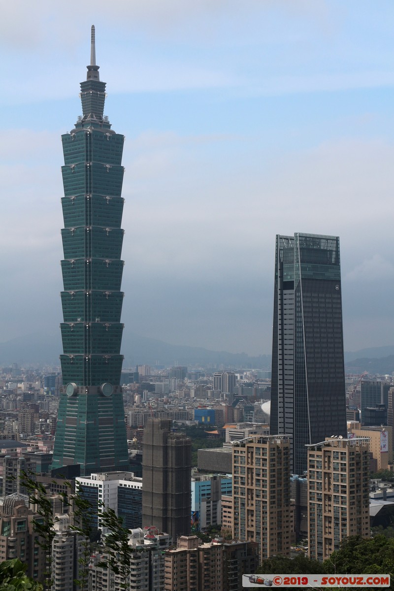 Taipei - Xiangshan Trail - Taipei 101
Mots-clés: geo:lat=25.02692365 geo:lon=121.57445343 geotagged Jiupokou Taiwan TWN Taipei New Taipei Xiangshan Trail skyscraper Taipei 101 Deloitte Tower Elephant Mountain
