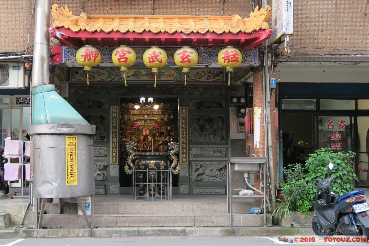 Taipei - Wanhua District
Mots-clés: geo:lat=25.04047821 geo:lon=121.49986555 geotagged Longshan Taiwan TWN Taipei New Taipei Wanhua District Boudhiste