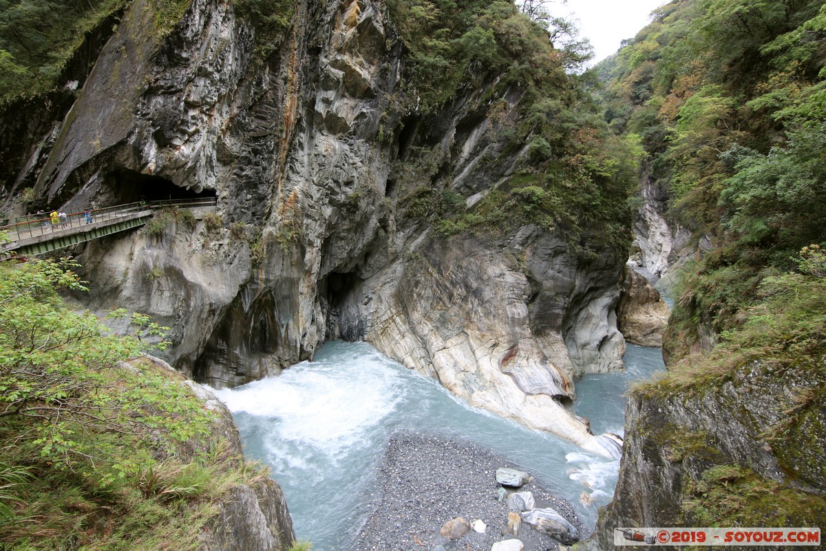 Taroko Gorge - Baiyang Trail
Mots-clés: geo:lat=24.17813344 geo:lon=121.47543177 geotagged Taiwan TWN Xiqiliang Hualien County Taroko Gorge Baiyang Trail Riviere Montagne