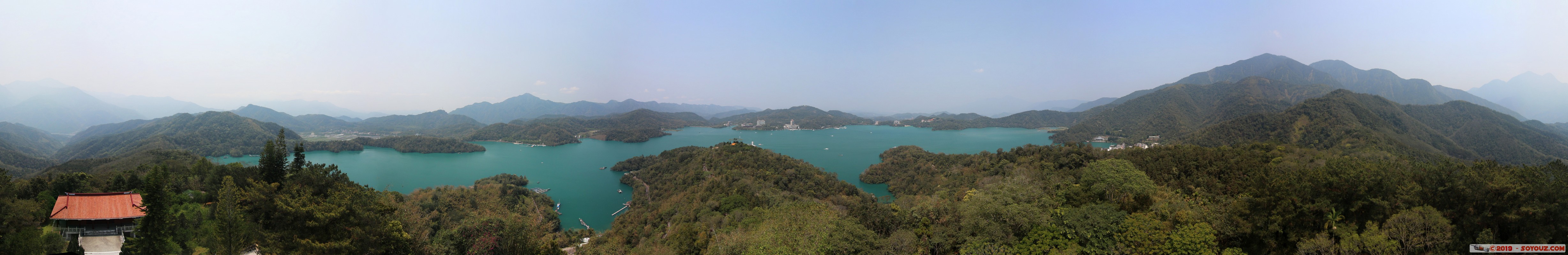 Sun Moon Lake - Panorama from Ci En Pagoda
Mots-clés: geo:lat=23.84196194 geo:lon=120.92098194 geotagged Hululun Taiwan TWN Nantou County Sun Moon Lake Ci En Pagoda panorama