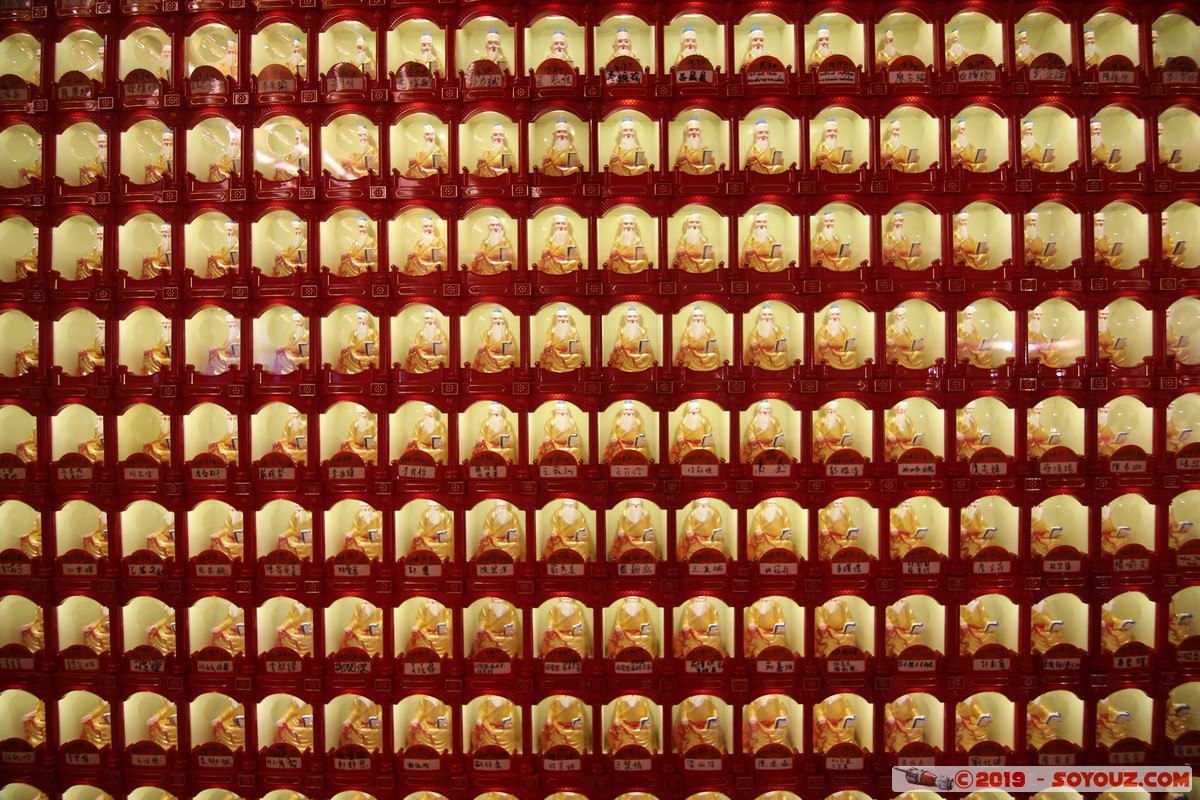 Sun Moon Lake - Wen Wu Temple
Mots-clés: geo:lat=23.87020375 geo:lon=120.92774051 geotagged Songbailun Taiwan TWN Nantou County Sun Moon Lake Wen Wu Temple Boudhiste