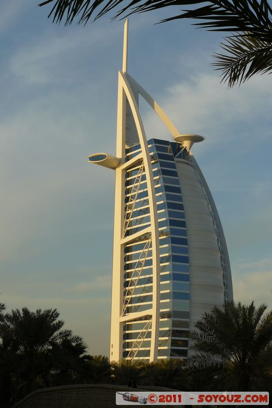 Dubai - Madinat Jumeirah Mall - View on Burj Al Arab
Mots-clés: Al Safouh First mirats Arabes Unis geo:lat=25.13409844 geo:lon=55.18498509 UAE United Arab Emirates Madinat Jumeirah Mall Burj Al Arab sunset