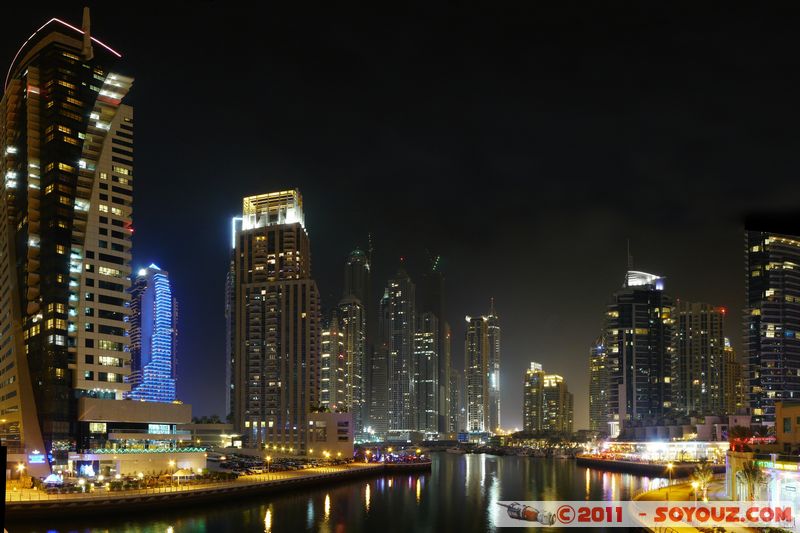 Dubai Marina by night - panorama
Mots-clés: Emirates Hill Second mirats Arabes Unis geo:lat=25.08223682 geo:lon=55.14469385 UAE United Arab Emirates Nuit panorama Dubai Marina