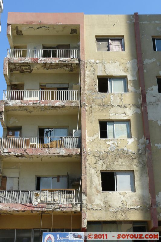 Abu Dhabi
Mots-clés: Abu Dhabi Ab&Aring;&laquo; Z&Igrave;&sect;aby mirats Arabes Unis geo:lat=24.47229114 geo:lon=54.36905259 UAE United Arab Emirates