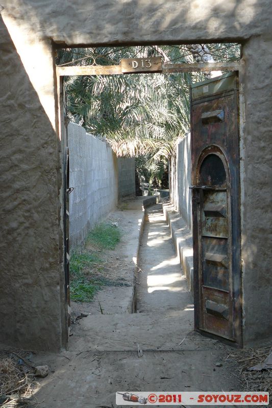 Al Ain Oasis
Mots-clés: geo:lat=24.21758173 geo:lon=55.77215033 mirats Arabes Unis UAE United Arab Emirates Parc Al-Ain Oasis