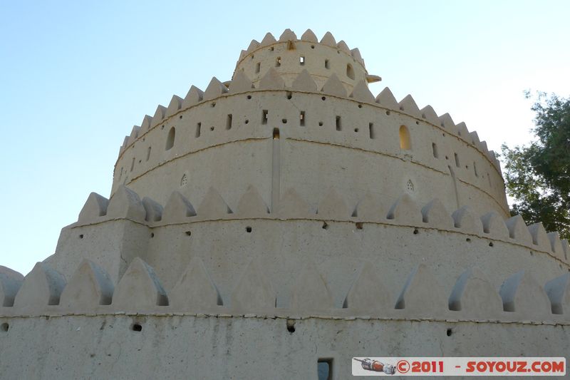 Al Ain - Al Jahili Fort
Mots-clés: Ab&Aring;&laquo; Z&Igrave;&sect;aby Al Mu&acirc;��tara mirats Arabes Unis geo:lat=24.21595378 geo:lon=55.75263805 UAE United Arab Emirates Al Jahili Fort chateau