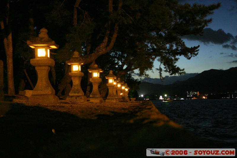 Nishimatsubara de nuit
Mots-clés: Nuit