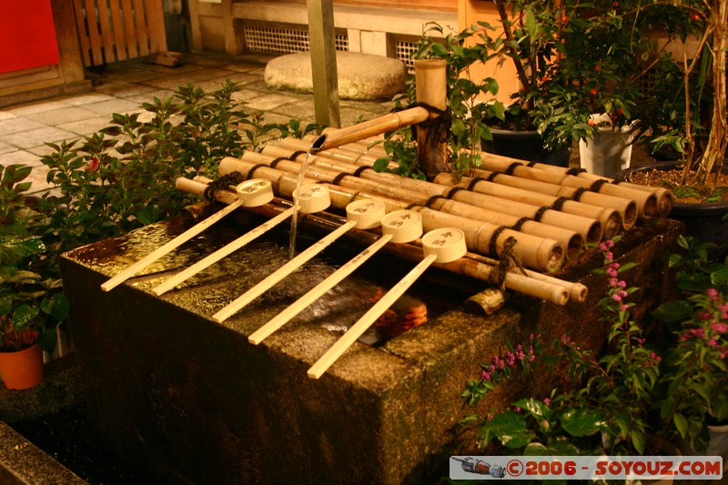 Nishiki-koji Market - temple
Mots-clés: Nuit