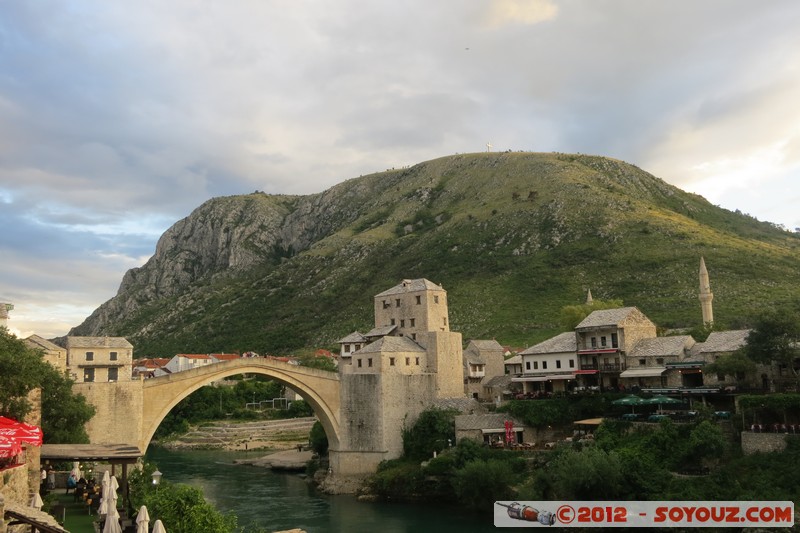 Mostar - Stari Most at sunset
Mots-clés: BIH BjeluÅ¡ine Bosnie HerzÃ©govine Federation of Bosnia and Herzegovina geo:lat=43.33822942 geo:lon=17.81540540 geotagged sunset patrimoine unesco Pont Stari most