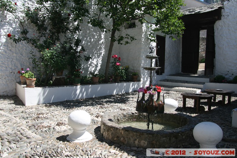 Mostar - Stari Grad - Biscevica house
Mots-clés: BIH Bosnie HerzÃ©govine Federation of Bosnia and Herzegovina geo:lat=43.34067521 geo:lon=17.81295562 geotagged Mostar patrimoine unesco Stari grad Biscevica house