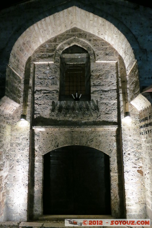 Sarajevo by night - Bascarsija - Gazi Husrev-bey Bezistan
Mots-clés: BIH Bosnie HerzÃ©govine Federation of Bosnia and Herzegovina geo:lat=43.85934739 geo:lon=18.42796100 geotagged Hrid Nuit Gazi Husrev-bey Bezistan