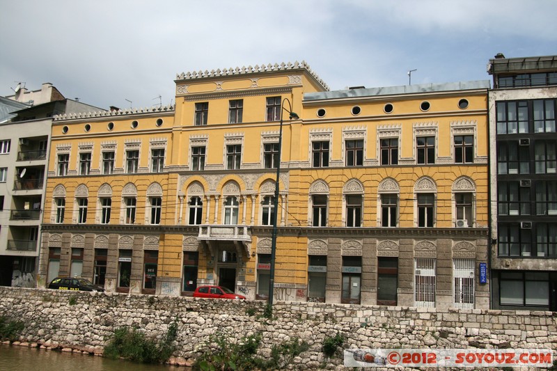 Sarajevo
Mots-clés: BIH Bosnie HerzÃ©govine Federation of Bosnia and Herzegovina geo:lat=43.85695141 geo:lon=18.42612712 geotagged Hrid Bistrik