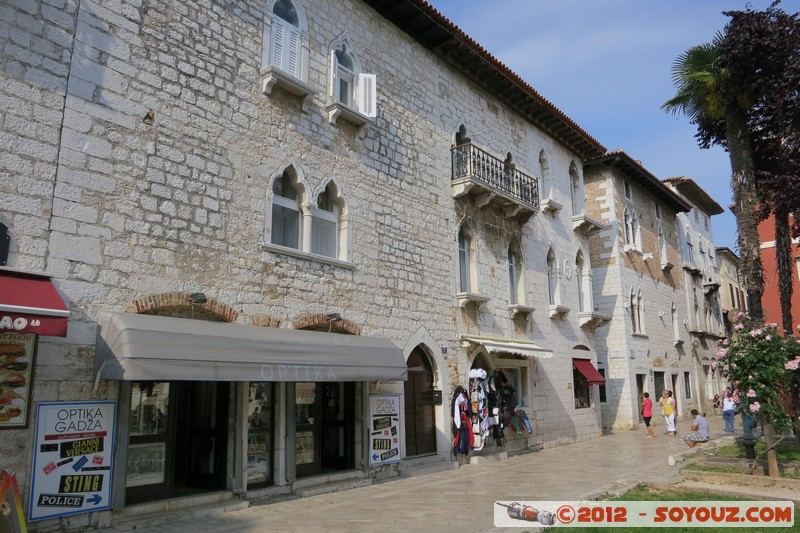 Porec - Decumanus
Mots-clés: Croatie geo:lat=45.22799833 geo:lon=13.59173578 geotagged HRV Istarska Pore medieval